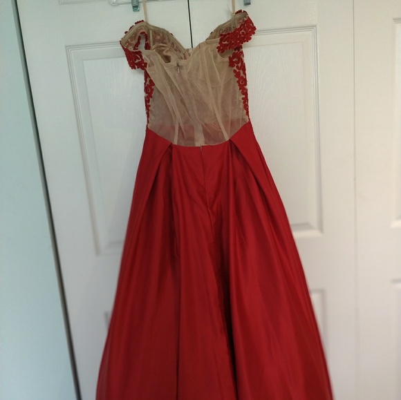 ❤️✨STUNNING Blondie Nites Prom Dress✨❤️ - Picture 3 of 8